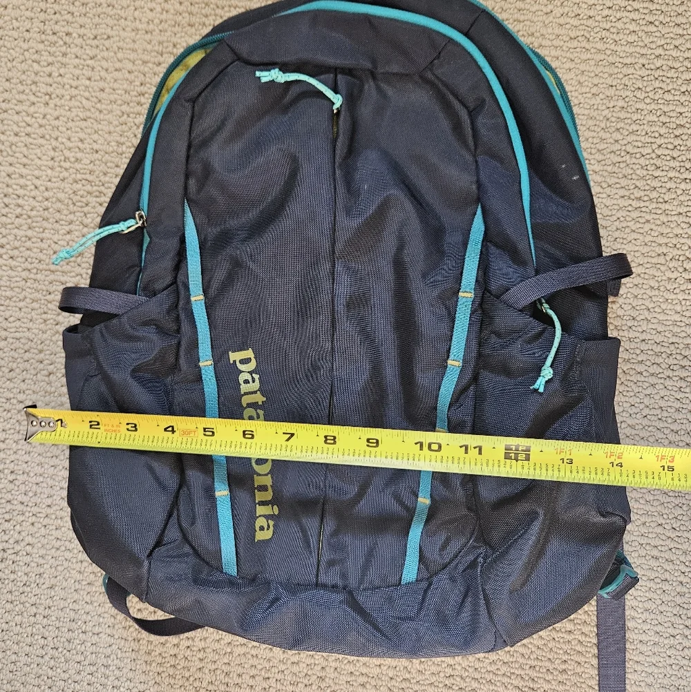Patagonia nwot Navy Blue Backpack - Picture 9 of 9
